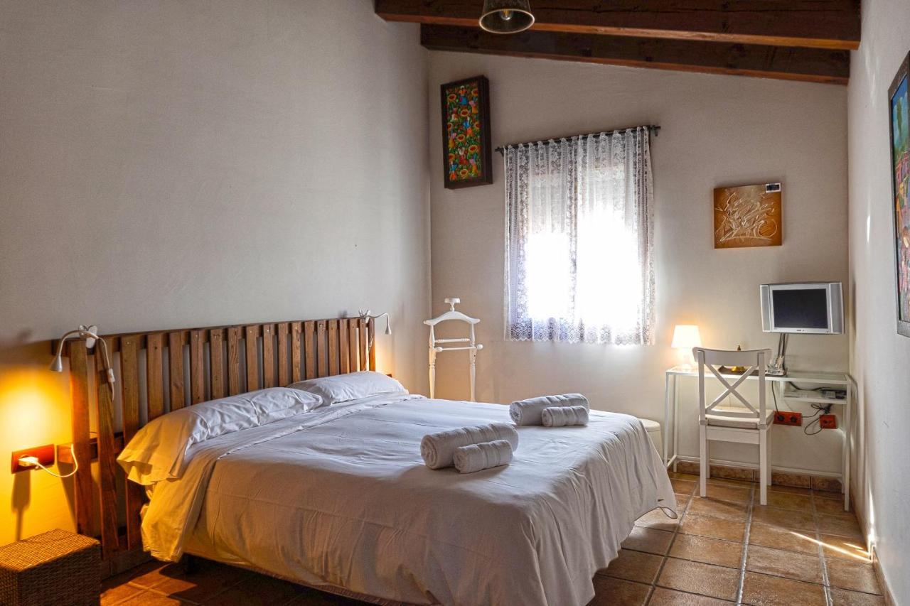 Vinarius, Posada Rural Castellanos de Villiquera 外观 照片